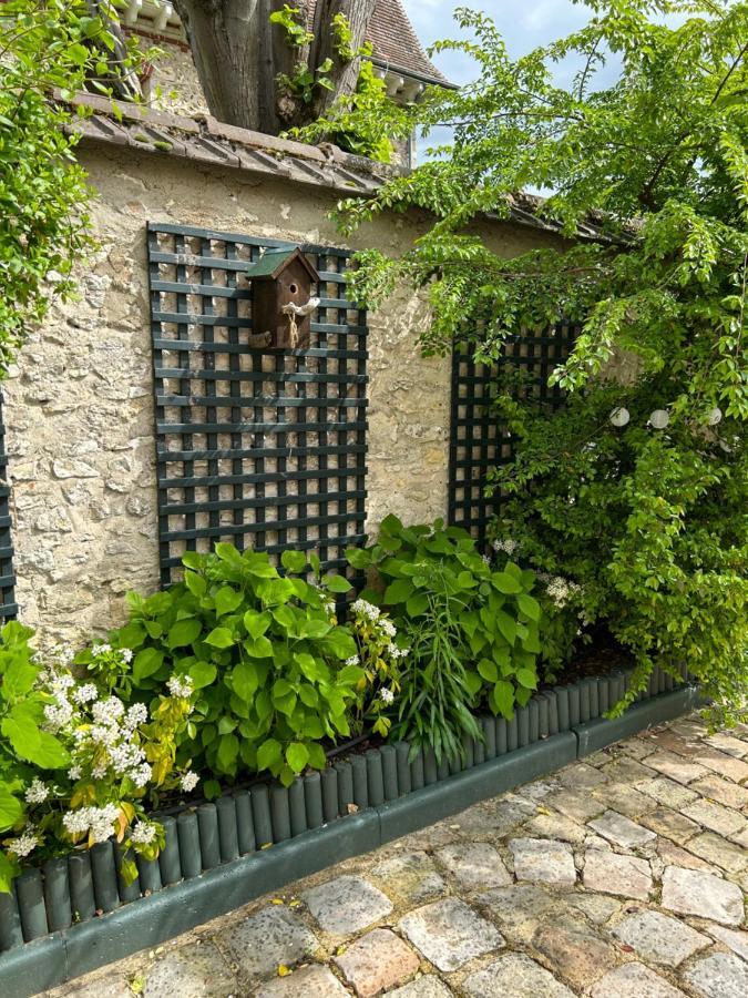 Le Jardin Cathedrale Acomodação com café da manhã Chartres Exterior foto